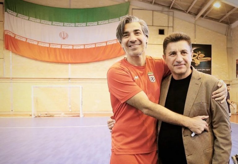 Vahid Shamsaei remains in charge of Iran futsal team