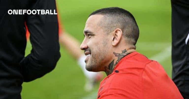 Radja Nainggolan linked with Roma’s Futsal team